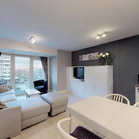 Studio Met Zeezicht Op Heldenplein Knokke-Heist Dış mekan fotoğraf